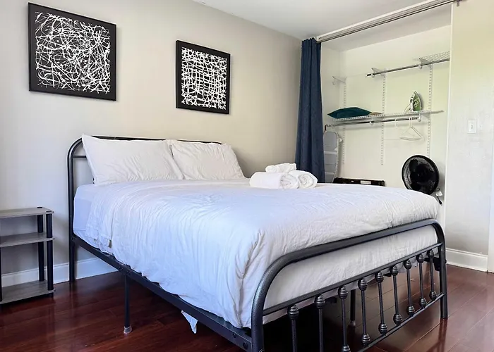 Atl Downtown 2 Bedroom Condo Free Parking Lm302